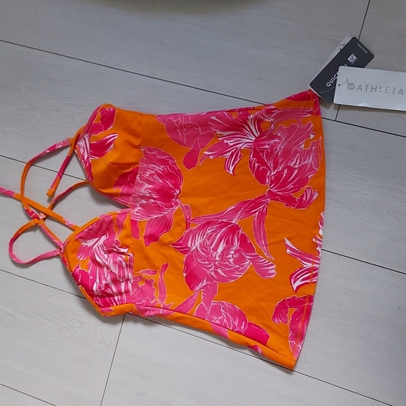 Athleta Tops - Athleta tankini new with tag